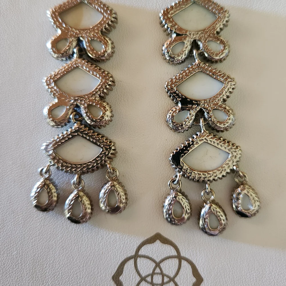 🌸RARE🌸 Vintage Kendra Scott Zoe Statement Earrings - Picture 5 of 6
